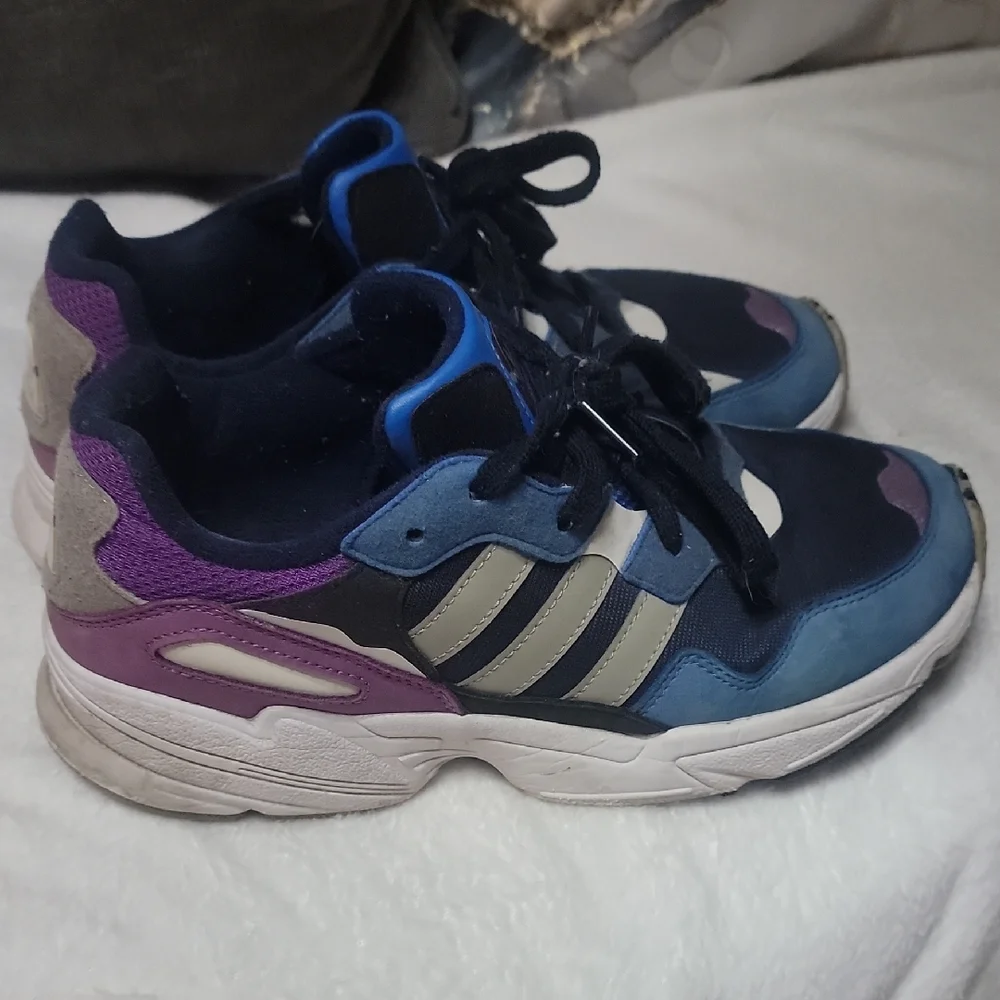 Adidas Size 8 Man Navy and Violet Sneakers Unesex - Picture 4 of 14